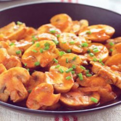 Mushrooms in a Rich Tomato-Onion Sauce recipe