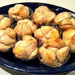 Sam's Biscuit Garlic Monkey Bread recipe