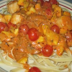 Fettucine With Scallops and Yellow Squash recipe