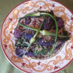 Quinoa With Roasted Cauliflower and Kale recipe