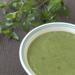 Peppermint, Spinach and Pea Soup recipe