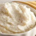 Creamy Garlic Mashed Potatoes (Alton Brown) recipe
