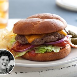 Julia Child's Pan-Fried Thin Burger recipe