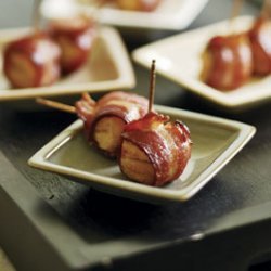 Bacon-wrapped Ginger Soy Scallops recipe
