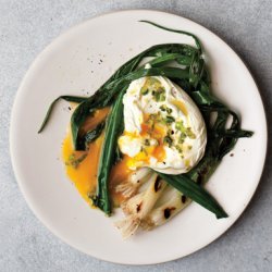 Seared Scallions with Poached Eggs recipe