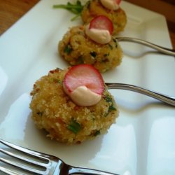 Mini Crab Cakes With Spicy Aioli recipe