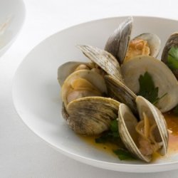 Grilled Clams With Garlic Butter recipe