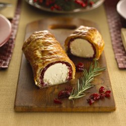 Baked Goat Cheese En Croute recipe