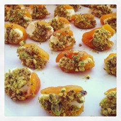 Cardamom Poached Apricots With Mascarpone & Pi... recipe