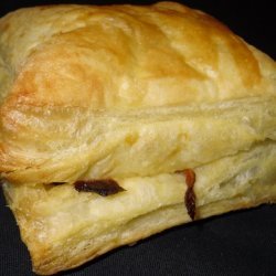 Puff Pastry With Caramelized Onions recipe