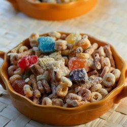Cheerio Snack Mix Recipe recipe