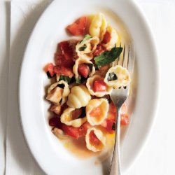 Pasta with Tomatoes and Mozzarella recipe