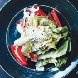 Beefsteak Tomato, Butterhead Lettuce, and Bacon with Blue Cheese Dressing recipe