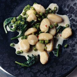 Lemon Gnocchi with Spinach and Peas recipe
