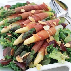 Asparagus Wrapped in Serrano Ham recipe