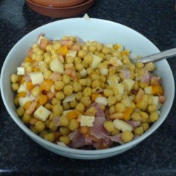 Warm Mediterranean Chickpeas Salad recipe