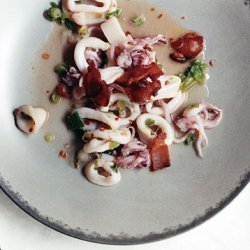 Spicy Calamari with Bacon and Scallions recipe