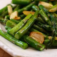 Marinaded Roasted Asparagus With Garlic recipe
