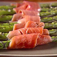 Asparagus And Smoked Salmon Bundles recipe