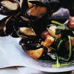 Mussels with Potatoes and Spinach recipe