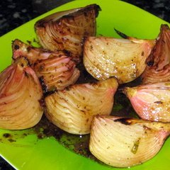 Balsamic Roasted Onions recipe