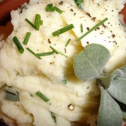 Vegan Creamy Garlic Mashed Potatoes recipe