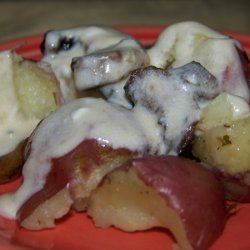 Saucy Red Potatoes With Mushrooms recipe