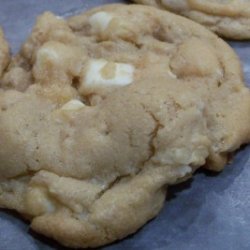Macadamia And White Chocolate Chunk Cookies recipe