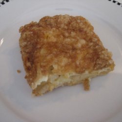 Creamy Baked Apple Squares recipe