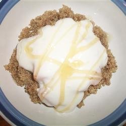 Quinoa with Peaches and Creamy Yogurt recipe