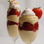Strawberries And Cream Dessert recipe