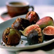 Elegant Chocolate Figs With Dip recipe