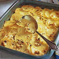 Potato Gratin with Goat Cheese and Garlic recipe