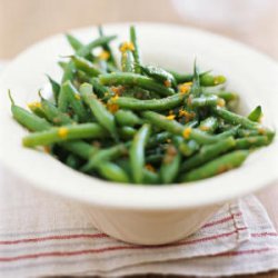 Green Beans with Caramelized Onion Vinaigrette recipe