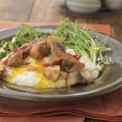 McEwen & Sons Grits with Poached Eggs and Country Ham recipe