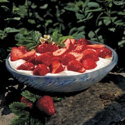 Strawberries and Creamy Dip recipe
