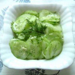 Gurken Salat (Cucumber Salad) recipe