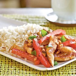 Chicken, Cashew, and Red Pepper Stir-Fry recipe