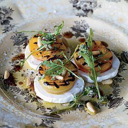 Grilled Apricot, Arugula and Goat Cheese Salad recipe