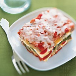 Sausage, Bell Pepper, and Onion Lasagna recipe