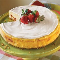 Irish Strawberry-and-Cream Cheesecake recipe