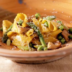 Homemade Pappardelle Pasta with Mushrooms, Green Peas, and Asparagus recipe