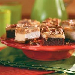 Caramel-Pecan Cheesecake Bars recipe