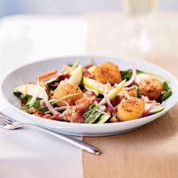 Seared Scallops over Bacon and Spinach Salad with Cider Vinaigrette recipe