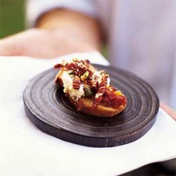 Sun-Dried Tomato and Goat Cheese Log recipe