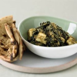 Curried Spinach with Fresh Cheese (Saag Paneer) recipe