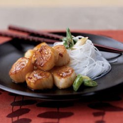 Seared Scallops with Citrus Ginger Sauce recipe