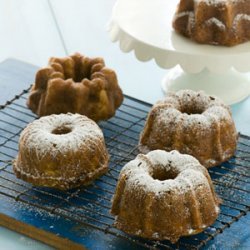 Zucchini-Fig Mini Cakes recipe