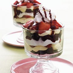 Strawberry-Chocolate Trifle recipe