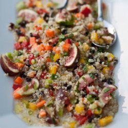Quinoa, Sweet peppers, and Fig Salad recipe